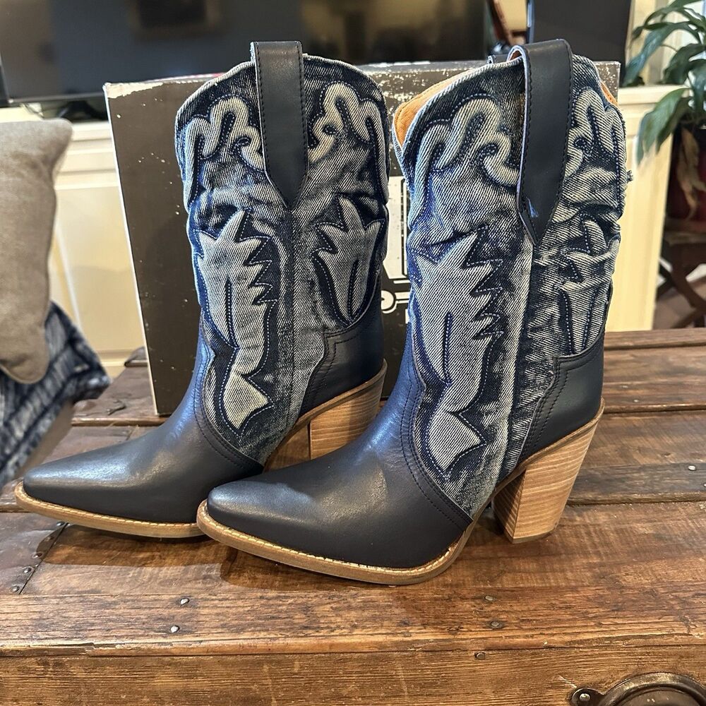Dingo Tipsy Blue Denim Leather Cowboy Western Boots Women’s Size 9 *READ